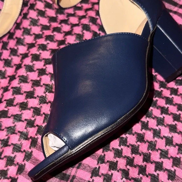 ASHRO Navy Blue Gold Shoes Womens Size 9 Chunky Heels Church Fancy Granny Style - Picture 7 of 13